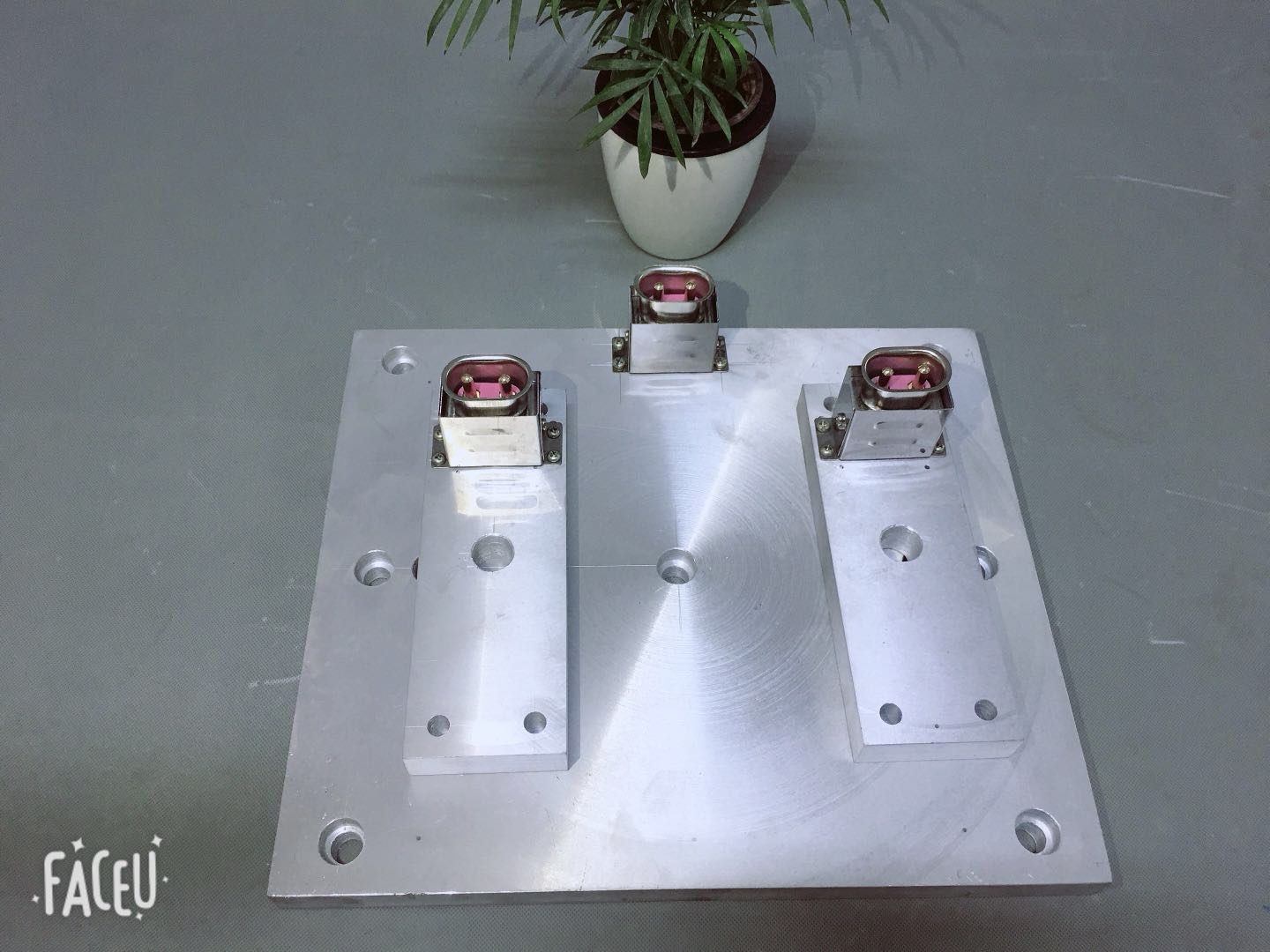 鑄鋁加熱盤(pán)-揚(yáng)州達(dá)瑞電氣有限公司